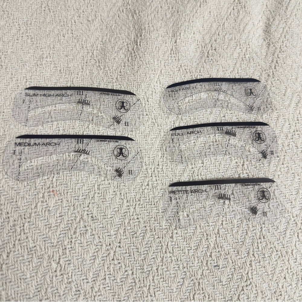 Anastasia Beverly Hills Brow Stencil Kit (Brand New)